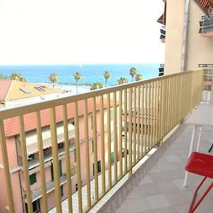 Casa Fronte Mare Appartement Vintimille